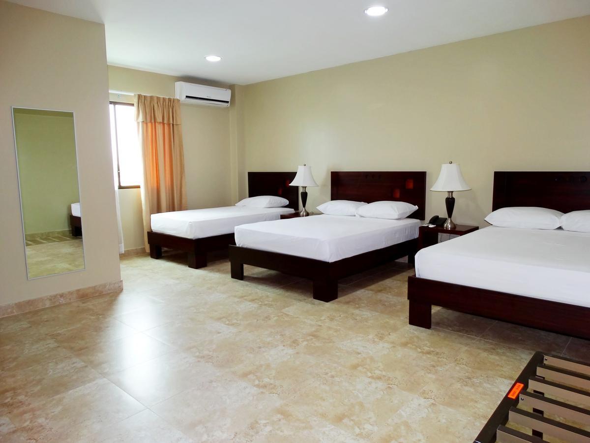 Hotel Marvento Suites Салинас Стая снимка