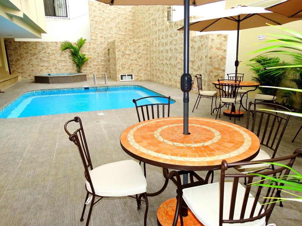Hotel Marvento Suites Салинас Екстериор снимка